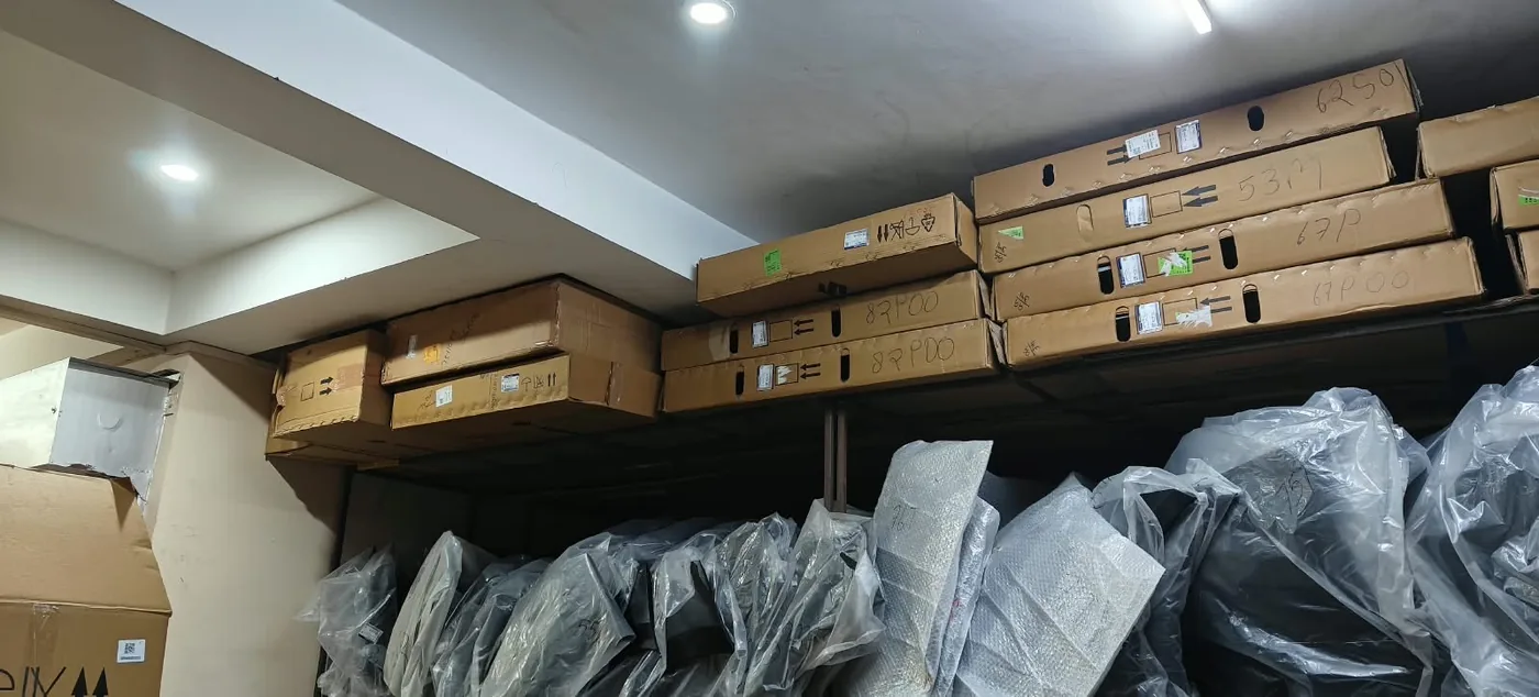 Body Parts Storage — Wide